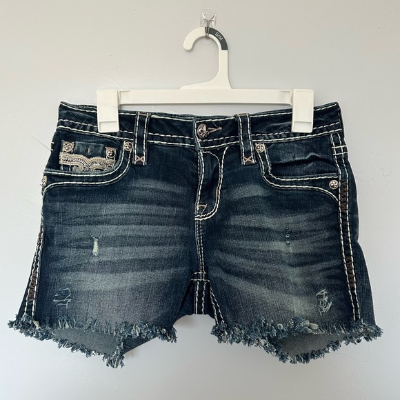 Rock revival Woman’s shorts